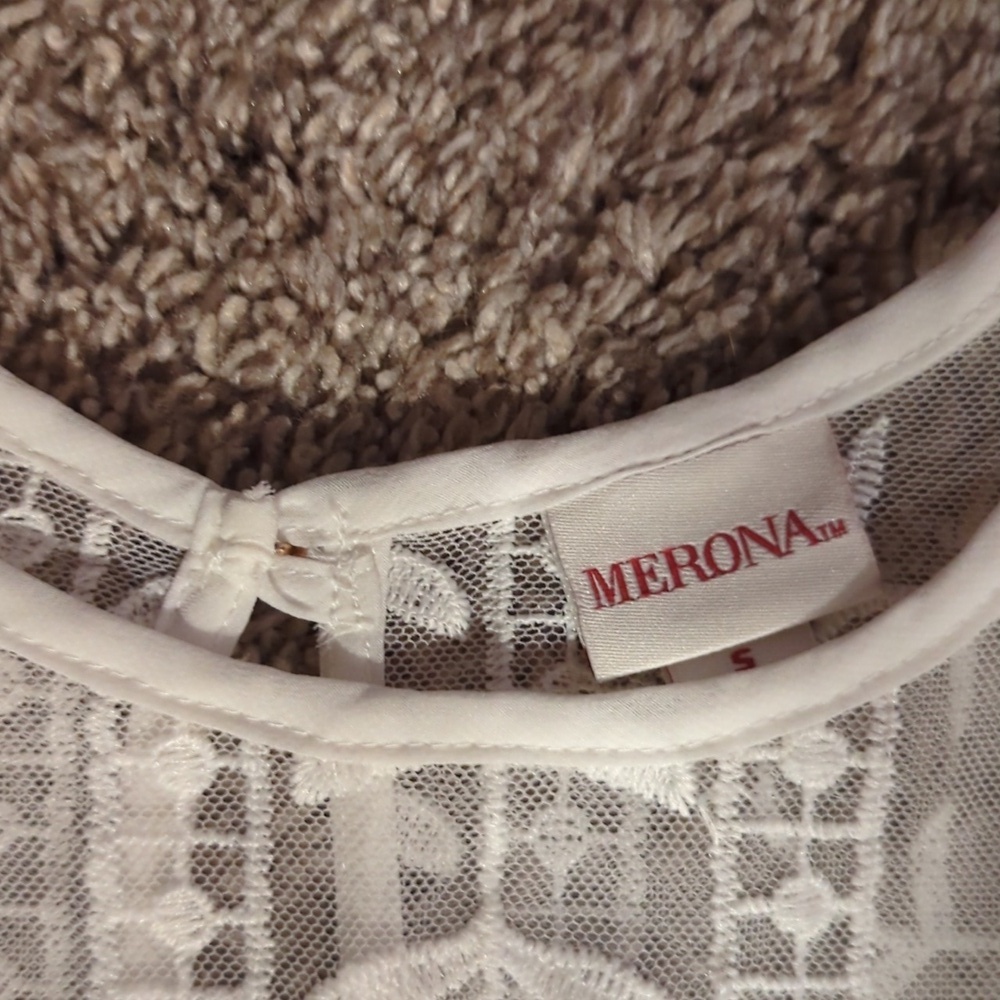 Merona see through top, size small, white - Picture 4 of 5